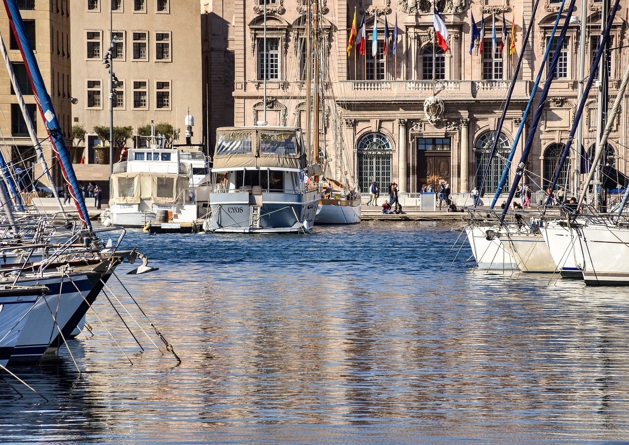 Visiter Marseille, la ville des affaires en France.